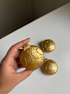 برس آیینه‌ی گوی زرین